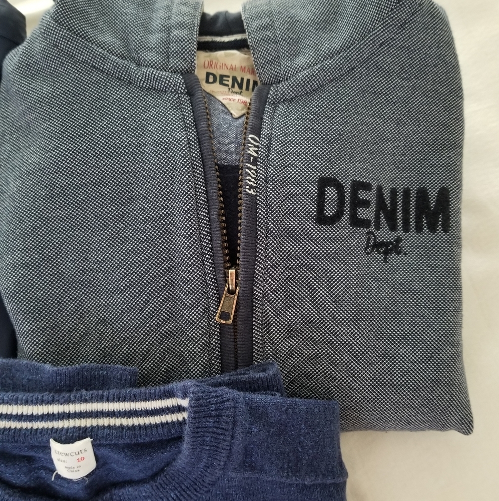Bundle of 3 Boys Hoodies & Pullover Size 10 - Picture 13 of 16